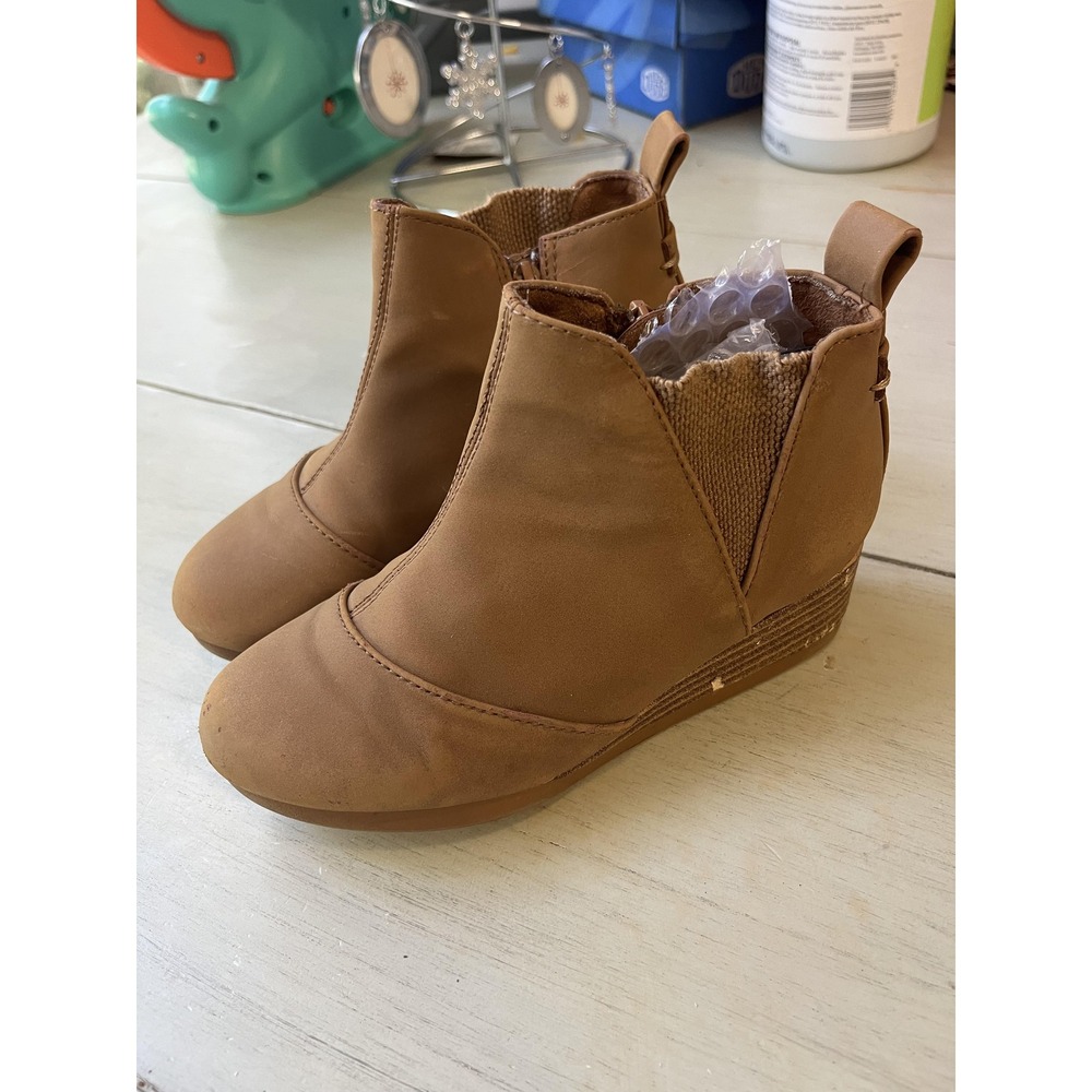 Toms Kids Ankle Boots Tan Brown Wedge Side Zip Booties Size 11C 253